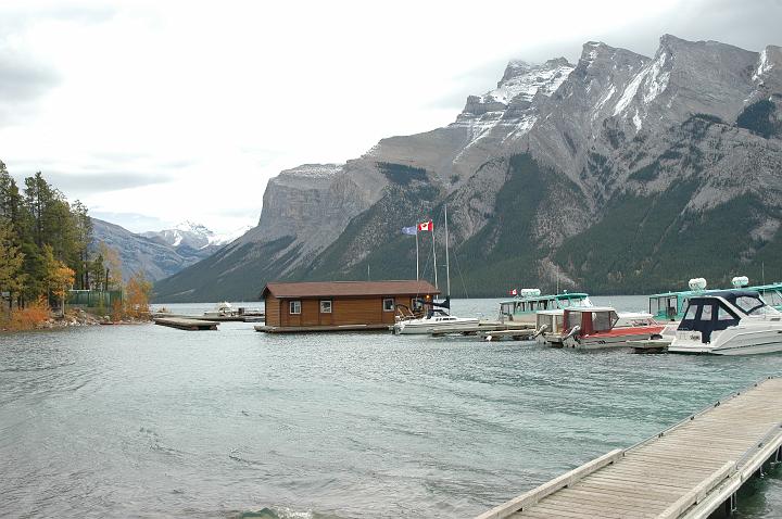 Lac Minnewanka.jpg